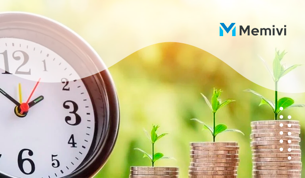 Investimento a longo prazo, relógio com dinheiro